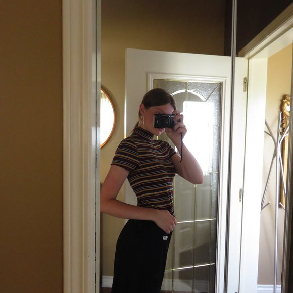 Ribbed Crop Top from Garage - Picture 3 of 9